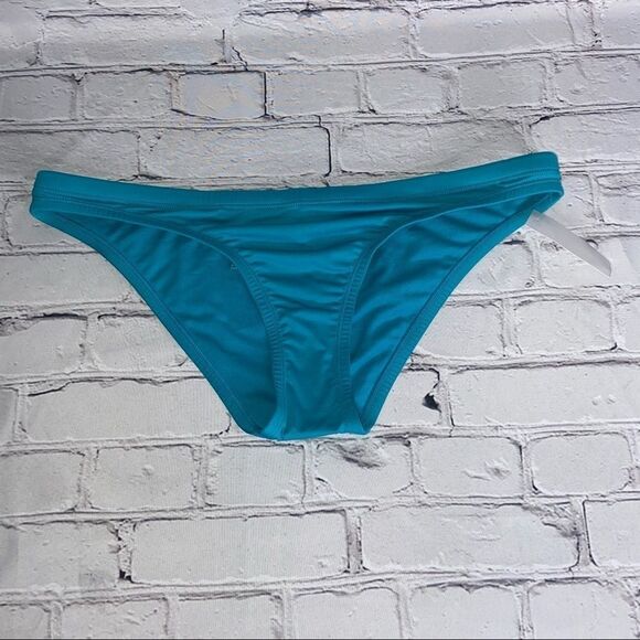 NWT Nike Women's Poly Core Solid Classic Fit Bikini Bottoms Size Large - Picture 1 of 4